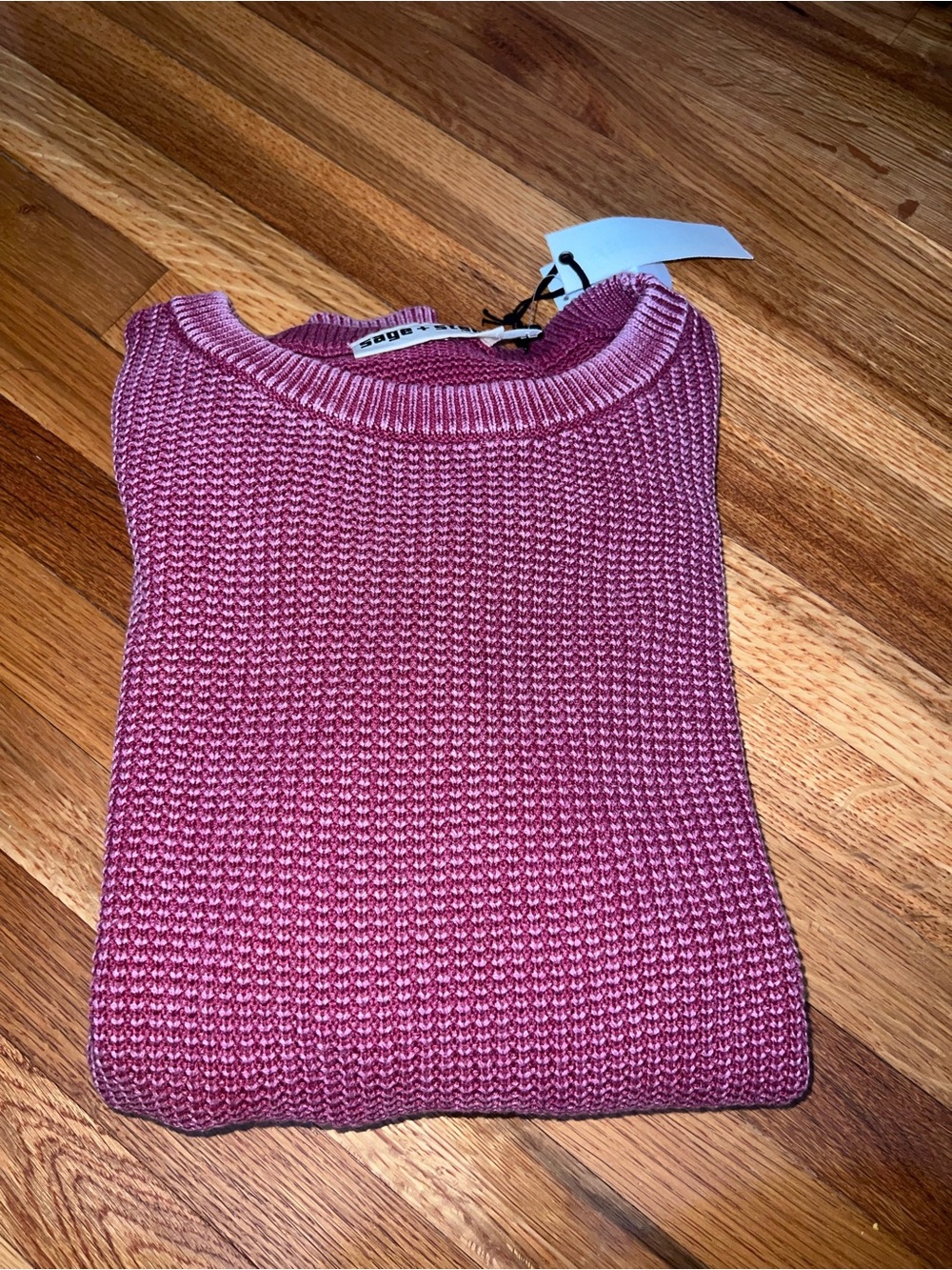 Crewneck Knit Sweater in Red